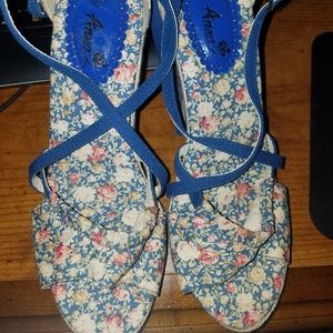 Anna Wedge High Heels 8.5